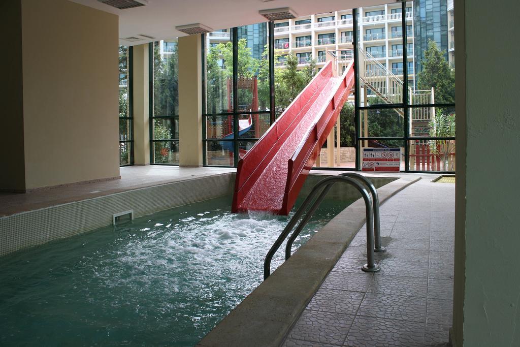 סאני ביץ' Mena Palace Hotel מראה חיצוני תמונה