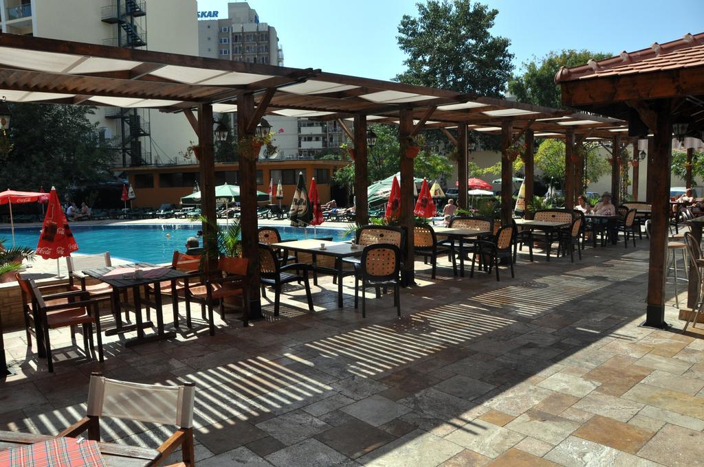 סאני ביץ' Mena Palace Hotel מראה חיצוני תמונה