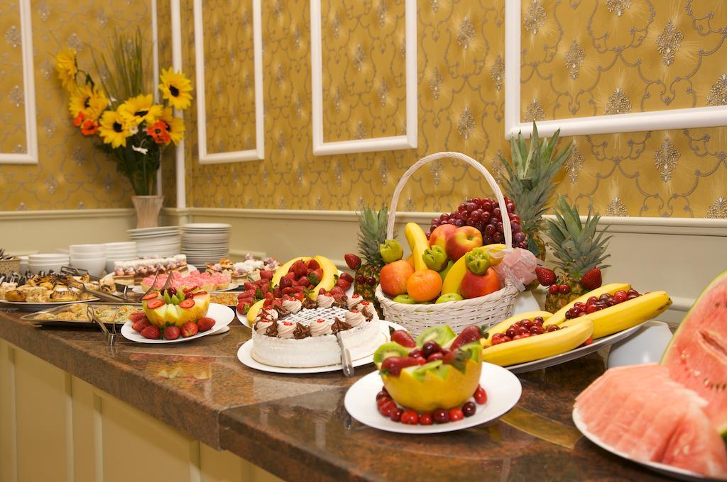 סאני ביץ' Mena Palace Hotel מראה חיצוני תמונה